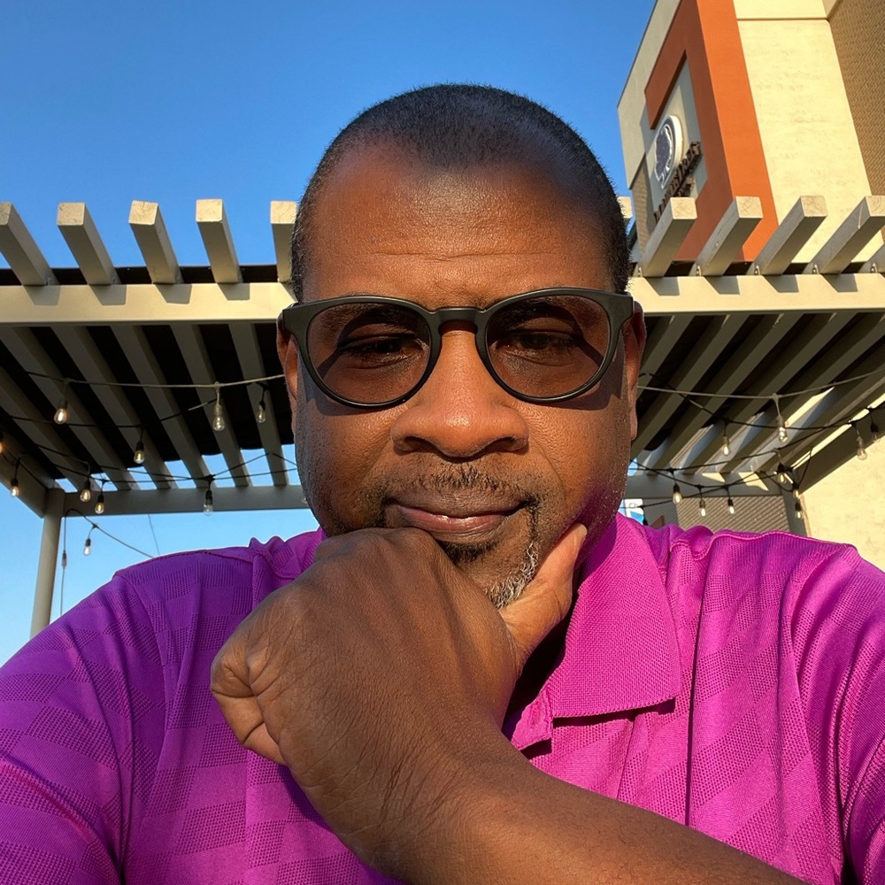 Meet your Posher, Alex